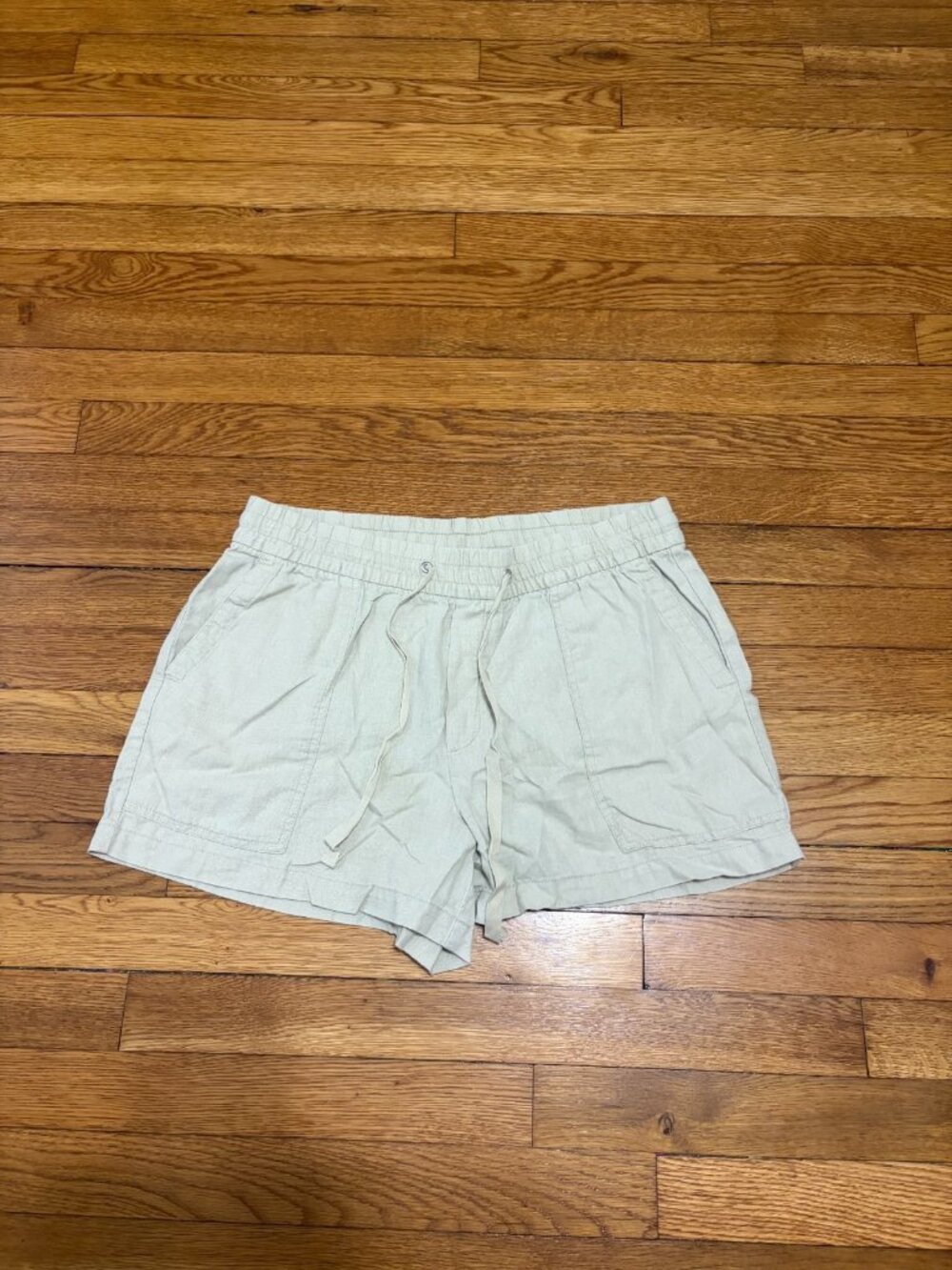Gap Womens Shorts Size Medium Beige Linen Rayon Drawstring Elastic Waist Beach
